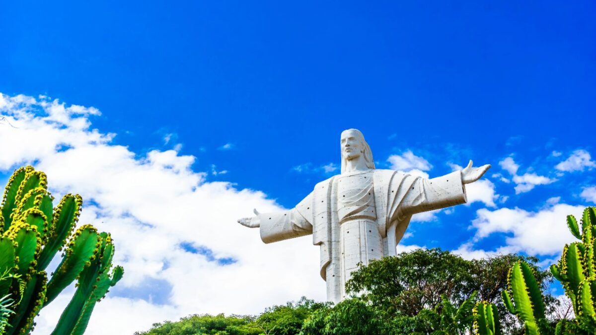 Cochabamba - Größte Jesusstatue der Welt bei Reisemagazin Plus